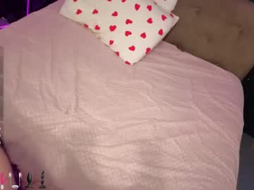 Meowkami ass play camshow - 2025-08-19