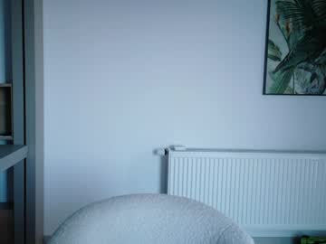 Deidi_sweet tits camshow