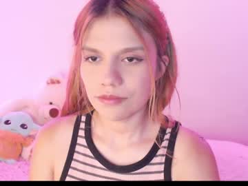 _lloou_ with friend camshow