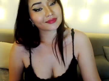 Danymeen deepthroat show