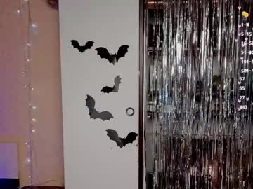 Vanessaamixx self squirt camshow