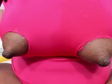 Zara_lopez with friend