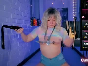 Sandralawrence self squirt camshow - 2023 April 08