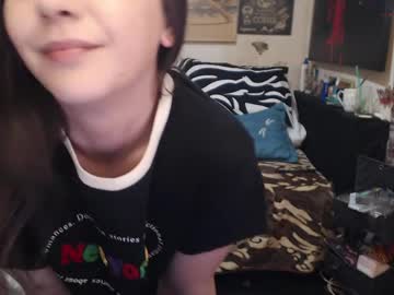 Glamourhottie deepthroat - March 28 2023