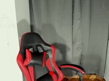 Abbi_moon squirt show