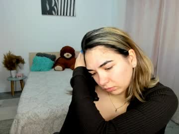Alexa_dolly lesbian show
