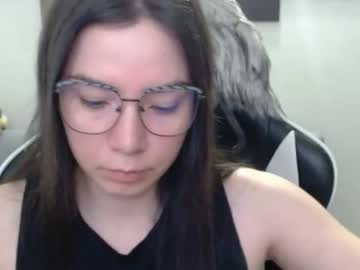 Wolfs_daughter anal camshow