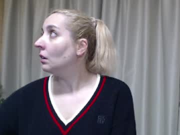 Ohsweetmari pussy play - 07-21-2023