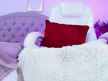 Alejalatinhot ass play show