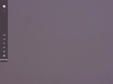 Margarethowell pussy play