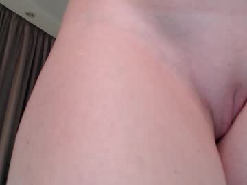 Emilly_angel private camshow