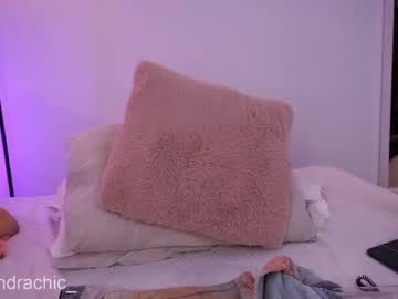 Amelie_leigh squirt show - 12-20-2023