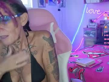 Selvaggia_del_caribe tits and ass