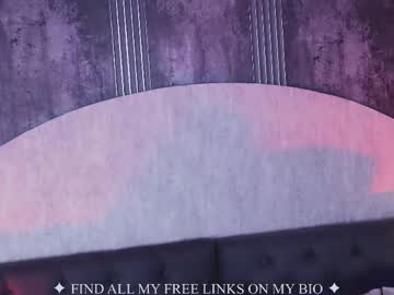 Charlotte_germanotta_ with friend - 15.06.2023