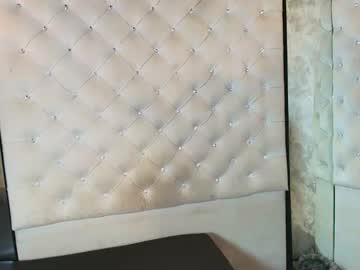 Crystalbrooke3x fingering camshow - 19-03-2025