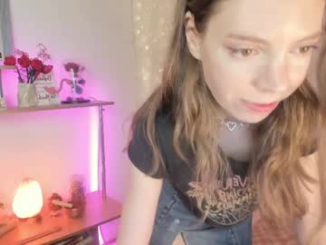 Beautyeliise oiled camshow - 11/26/2023