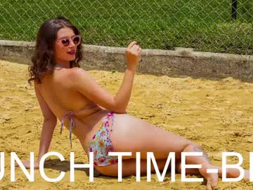 Laralane_ tits show - September 19 2023