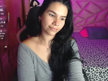 Sky_lover_ ass play camshow - 18/11/2022