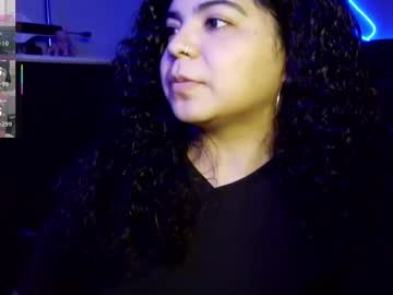 Kimmiakiss22 solo masturbation