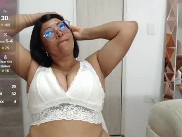 Ambarsofhia pusssy show