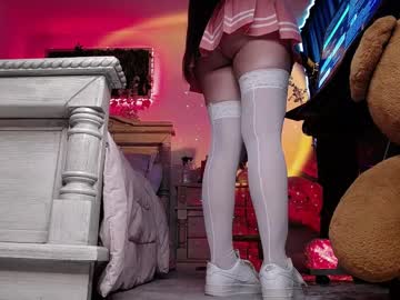 Big_lava squirt camshow