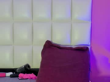 Alanna_hot3 tits show