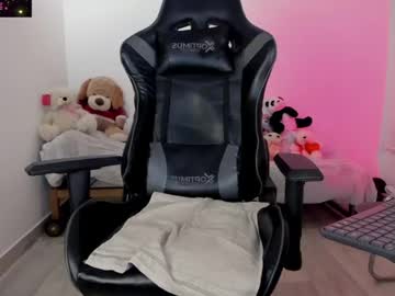 Biancastrongg anal camshow - 08/17/2024