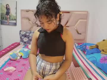 Winnifer_gonzalez tits camshow