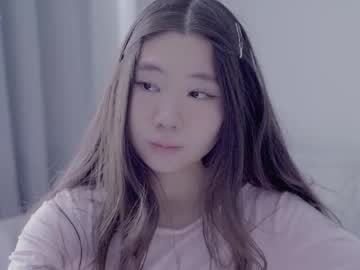 Miso_misa ass play camshow - 02/12/2023