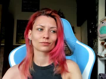 Karoline121 pussy play