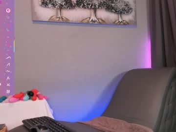 Lacylexi with friend