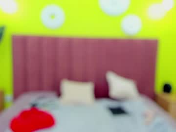 Lindainsatiable self squirt