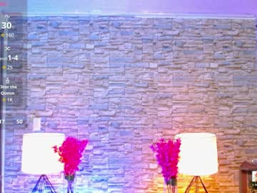 Makarena_medina ass play - 2025.11.19