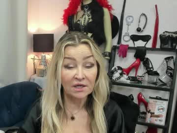 Crystalxohotty toy fun - 08/02/2024