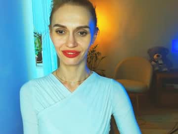 Yourladysunshine with friend