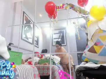 Sexymoonlatina tits show