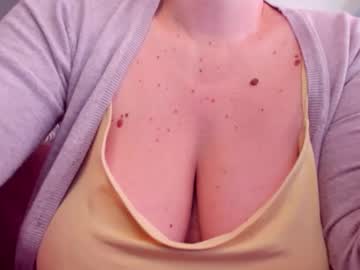 Katynextdoor self squirt camshow - 01-27-2021