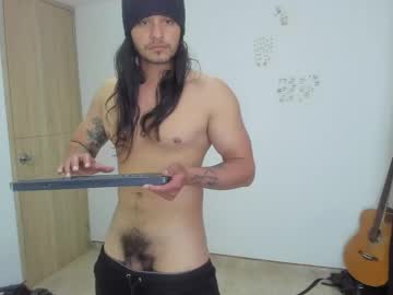 Loganhot22 pussy play show