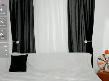 Crazy_squirter dildo show