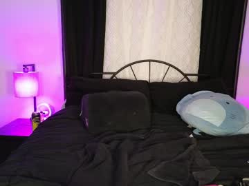 Vera_velvet with friend