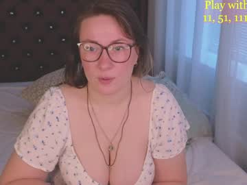 Cute_darina with friend