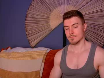 Eddieds tits and ass