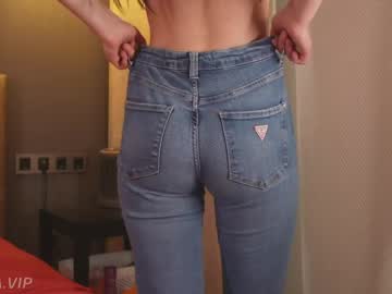 Girl_i_am tits and ass - 2021/04/15