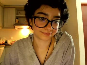 Petitee_lunna with friend - 08.04.2021