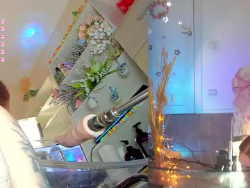 Nancy_winter with friend show