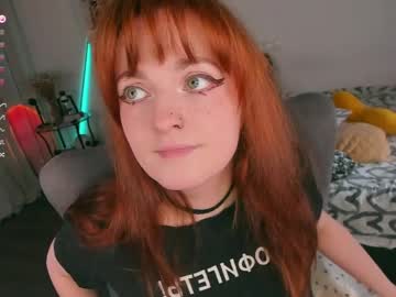 Juliet_schoolgirl lesbian - 06.11.2021