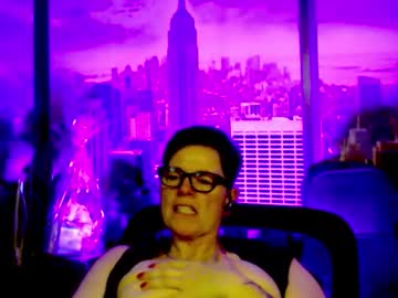 Mollysun ass play camshow