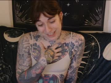 miss_raven_ts profile