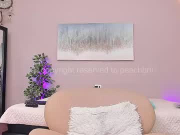 peachbrii live show
