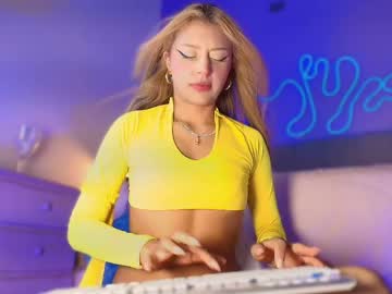 sofly_s live show